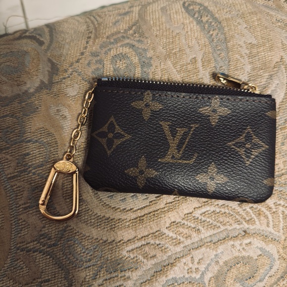 Louis Vuitton Black and Gold Monogram Pouch - Picture 3 of 6